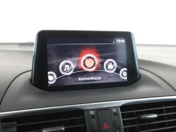 Mazda 3 III Hatchback Facelifting 2.0 SKYACTIV-G 120KM 2017 Mazda 3 klima auto navi grzane fotele kamera i, zdjęcie 22