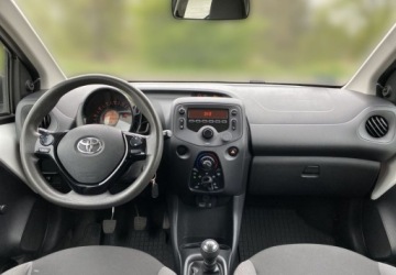 Toyota Aygo II Hatchback 3d Facelifting 1.0 VVT-i 72KM 2020 Toyota Aygo 1.0 VVT-i X Comfort Salon PL VAT 23 Toyota Mikolajczak Lesz, zdjęcie 3