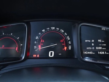DS 5 Hatchback Facelifting 2015 1.6 THP 165KM 2017 DS 5 1.6 THP, Automat, Skóra, Navi, Xenon, zdjęcie 10