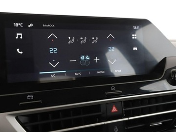 Citroen C4 III SUV 1.2 PureTech 130KM 2024 Citroen C4 full LED virtual cocpit kamera i, zdjęcie 26