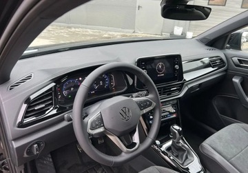 Volkswagen T-Roc I SUV Facelifting 1.5 TSI ACT 150KM 2025 Volkswagen T-Roc Final Edition 1.5 TSI DSG 1.5 Benzyna 150KM, zdjęcie 4