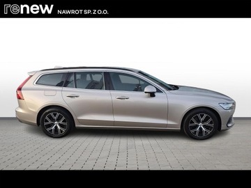 Volvo V60 II  2022 V60 B3 B Core aut, zdjęcie 5