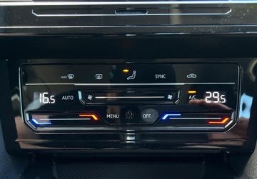 Volkswagen Passat B8 Limousine Facelifting 1.5 TSI EVO 150KM 2021 Volkswagen Passat Business Pakiet Travel Assist, ACC, ergoComfort z masaz, zdjęcie 24