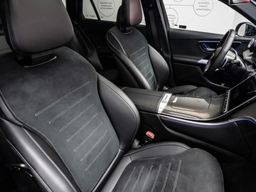 Mercedes GLC C254/X254 2025 MERCEDES-BENZ GLC 200 d 4-Matic AMG Line 2.0 163KM 2025, zdjęcie 4