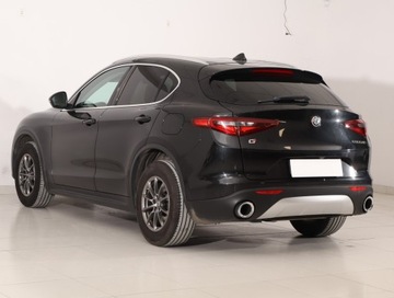 Alfa Romeo Stelvio SUV 2.0 Turbo 200KM 2017 Alfa Romeo Stelvio 2.0 Turbo Q4, Salon Polska, zdjęcie 3