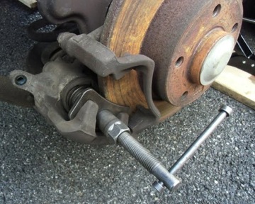 КОМПЛЕКТ ДЛЯ РЕМОНТА ТОРМОЗНОГО ПОРШНЯ