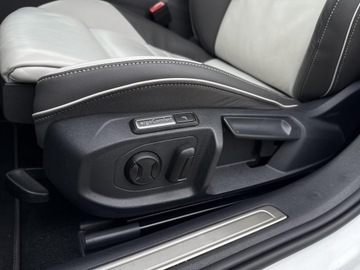 Volkswagen Arteon Fastback Facelifting 2.0 TDI 200KM 2023 Volkswagen Arteon Shooting Brake Elegance 2.0 TDI, zdjęcie 10
