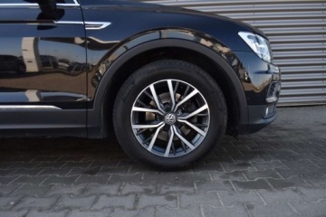 Volkswagen Tiguan II SUV 1.5 TSI EVO 150KM 2018 Volkswagen Tiguan SalonPL 150 KM TSI DSG Comfortline Pakiety LED Masaz Nav, zdjęcie 31