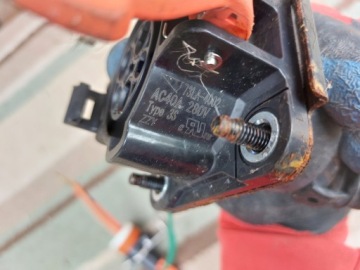 ЗАРЯДНОЕ РАЗЪЕМ ДЛЯ NISSAN LEAF I 16