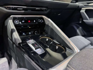 Audi 2025 AUDI Q5 TDI quattro S line Sportback Suv 2.0 (204KM) 2025, zdjęcie 10