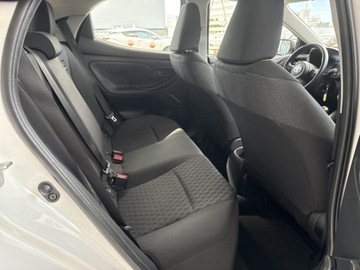 Toyota Yaris IV Hatchback 1.0 VVT-i 72KM 2022 Toyota Yaris 1.0 Comfort IV (2020-) 1.0 Comfort, zdjęcie 7