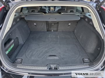 Volvo V60 II  Kombi Facelifting 2.0 B4 B 197KM 2024 Volvo V60 FV23 Plus Dark B4 197KM ACC BLIS 360 Har, zdjęcie 16
