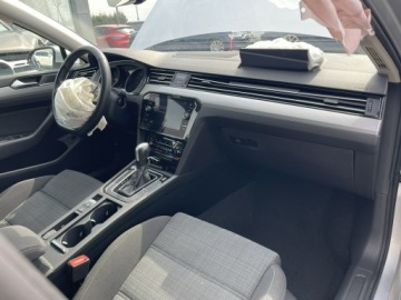 Volkswagen Passat B8 Variant Facelifting 2.0 TDI SCR 150KM 2020 Volkswagen Passat Variant Automat Podgrzewanie, zdjęcie 12