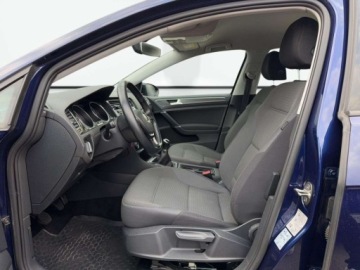 Volkswagen Golf VII Variant Facelifting 1.5 TSI ACT 150KM 2019 Volkswagen Golf Variant ACC LED Bluetooth Czujniki parkowania Podgrzewana, zdjęcie 9