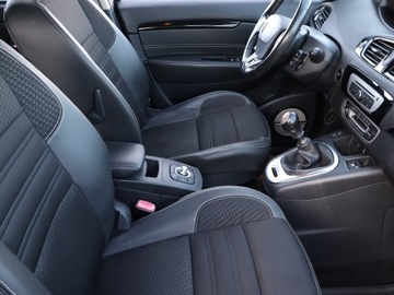 Renault Scenic IV 2015 Renault Scenic 1.2 TCe, Salon Polska, Navi, Xenon, zdjęcie 8