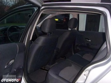 Renault Laguna II Kombi 1.9 dCi 120KM 2005 Renault Laguna 1,9DCI, zdjęcie 12