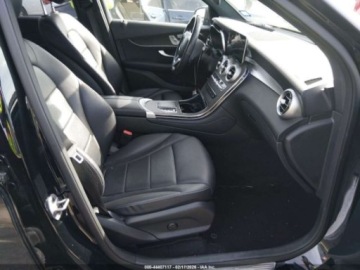 Mercedes GLC C254/X254 2022 Mercedes-Benz GLC 300 4Matic Suv 2022 2.0 Benzyna 255KM, zdjęcie 9