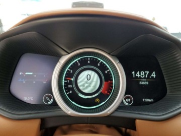 Aston Martin DB11 Coupe 4.0 V8 503KM 2019 Aston Martin DB11 2019 4.0l 4.0 Benzyna 503KM, zdjęcie 9