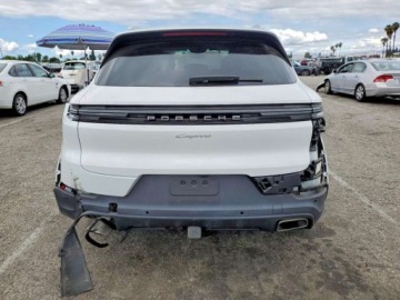Porsche Cayenne III 2024 Porsche Cayenne 2024. 3.0 Benzyna 348KM, zdjęcie 2