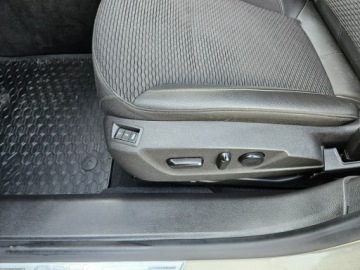 Opel Insignia I Sedan Facelifting 2.0 Turbo ECOTEC 250KM 2014 Opel Insignia Opłacona Zadbana Serwisowana, zdjęcie 18