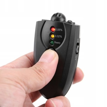 ALKOMAT BREATH ALCOHOL TESTER Z BRELOKIEM I FUNKCJĄ LATARKI