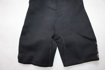 FOAM SUIT 185 RIP CURL размер 10 лет