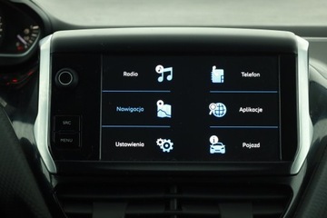 Peugeot 2008 I SUV Facelifting 1.2 PureTech 82KM 2018 Peugeot 2008 1.2 PureTech, Salon Polska, zdjęcie 9