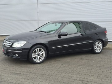 Mercedes CLC 1.8 (180 Kompressor) 143KM 2008 Mercedes CLC Benzyna, 143KM, Coupe, Zadbany, zdjęcie 9