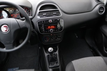 Fiat Punto Punto 2012 Hatchback 3d 1.2 8v 69KM 2014 Fiat Punto 1.2, 1. Właściciel, Klima, zdjęcie 7