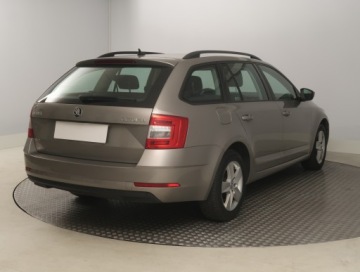 Skoda Octavia III Kombi Facelifting 1.6 TDI 115KM 2017 Skoda Octavia 1.6 TDI, Salon Polska, Navi, Klima, zdjęcie 4