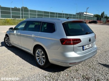 Volkswagen Passat B8 Variant 2.0 TDI BlueMotion SCR 150KM 2019 Volkswagen Passat Volkswagen Passat 2.0 TDI (BlueMotion Technology) DSG Hi, zdjęcie 3