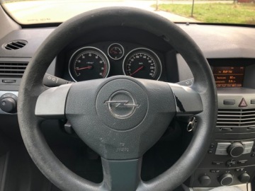 Opel Astra H Hatchback 5d 1.8 ECOTEC 125KM 2005 OPEL ASTRA 1.8 BENZYNA KLIMA Z NIEMIEC, zdjęcie 13