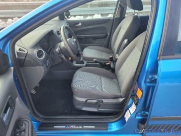 Ford Focus I Sedan 1.6 16V 100KM 2005 Ford Focus 1.6i Sport Ladny Bezwypadkowy 1.6 Benzyna 100KM, zdjęcie 9