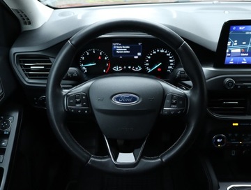 Ford Focus III Hatchback 5d facelifting 1.0 EcoBoost 125KM 2018 Ford Focus 1.0 EcoBoost, Salon Polska, Serwis ASO, zdjęcie 20