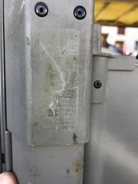 ROLETA KUFRU ALFA ROMEO OE 24469259