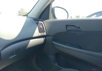 Hyundai i30 I 2007 Hyundai i30 Hyundai i30 1.6 Diesel 115KM, zdjęcie 12