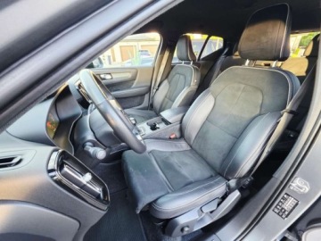 Volvo XC40 Crossover 2.0 D3 150KM 2019 Volvo XC 40 ___R-Design___2.0D3 150KM Virtual LED Skora Alcantara HarmanKa, zdjęcie 27
