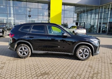 BMW X1 U11 Crossover 1.5 18i 136KM 2023 BMW X1 6 tys km przebieg Faktura VAT 23 Polski Salon Bezwypadkowy 1.5, zdjęcie 1