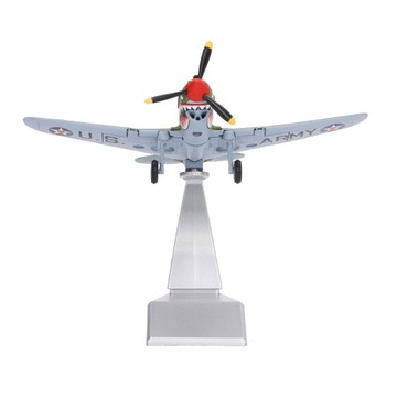 Модель истребителя из сплава в масштабе 1:72.