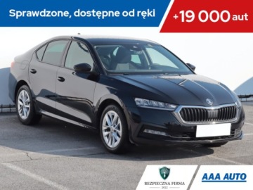 Skoda Octavia III Liftback Facelifting 1.5 TSI ACT 150KM 2020 Skoda Octavia 1.5 TSI, Salon Polska