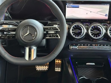 Mercedes GLB SUV 2.0 200d 150KM 2025 MERCEDES-BENZ GLB 200 d AMG Line Suv 2.0 (150KM) 2025, zdjęcie 5