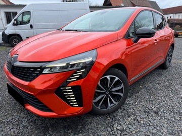 Renault Clio V Hatchback 5d Facelifting 1.0 TCe 90KM 2025 Od ręki - Techno 1.0 TCe 90KM / Pakiet Winter, zdjęcie 1