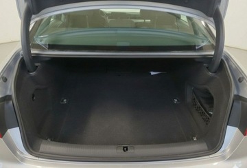 Audi A4 B9 Limousine Facelifting 2.0 35 TFSI 150KM 2020 Audi A4 Limousine Automat Czujniki Parkowania Led Niski Przebieg Alufe, zdjęcie 5