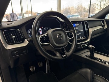 Volvo XC60 II Crossover D3 150KM 2018 Volvo XC 60 R-Design / LED / IntelliSafe / Salon P, zdjęcie 6