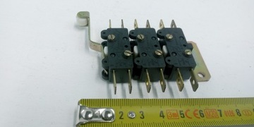 Wyłącznik krańcowy 83106 Crouzet 5A 230V 3NO 3NC