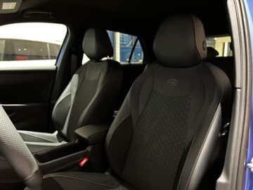 Volkswagen T-Roc I SUV Facelifting 1.5 TSI ACT 150KM 2025 Volkswagen T-Roc R-line 1.5 eTSI 150 KM DSG, zdjęcie 5
