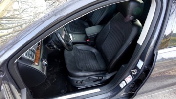 Volkswagen Passat B7 Variant 2.0 TDI CR DPF BlueMotion 170KM 2012 PASSAT .. Panorama .. Klimatronik .. Kamera .. Nawigacja .. 2 x PDC .., zdjęcie 7