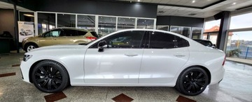 Volvo S60 III 2021 Volvo S60 2.0 Turbo benzyna 250 km. 4x4 Najbogatsza wersja wyposazenia 2.0, zdjęcie 4