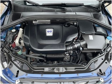 Volvo XC60 I SUV 2.0 D3 163KM 2012 Volvo XC60 Ocean Race, zdjęcie 24