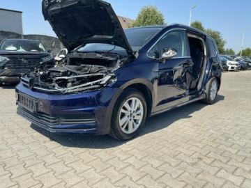 Volkswagen Touran III 1.5 TSI EVO 150KM 2020 Volkswagen Touran Automat Klimatronik Podgrz. Hak, zdjęcie 4